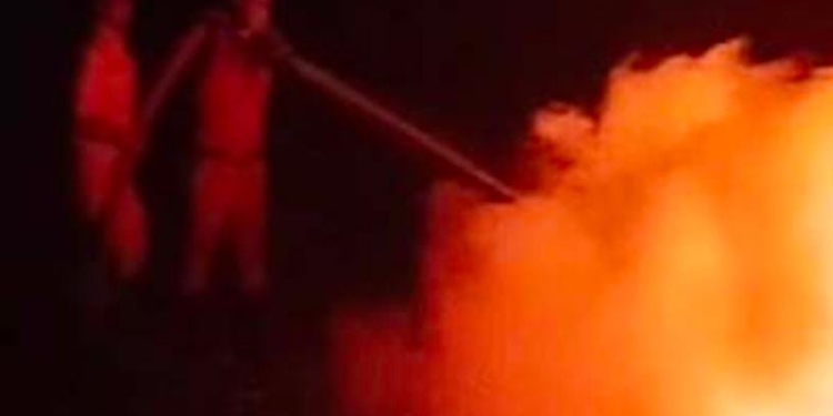 ಹೊಸಯಲ್ಲಾಪುರ: ತ್ಯಾಜ್ಯ ಗುಡ್ಡಕ್ಕೆ ಬೆಂಕಿ, ವಿಷ ಗಾಳಿಯ ಭಯ